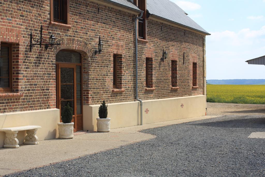 La Grange De Boulaines Bed & Breakfast Méru Екстериор снимка